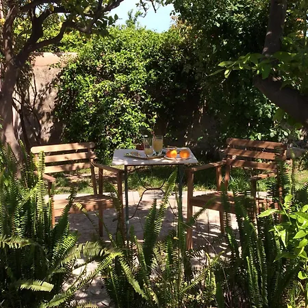 Il Giardino Segreto فندق مبيت وإفطار ترابيتيلو