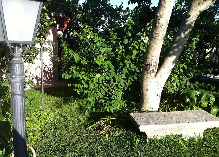 Il Giardino Segreto Bed & Breakfast Trappitello